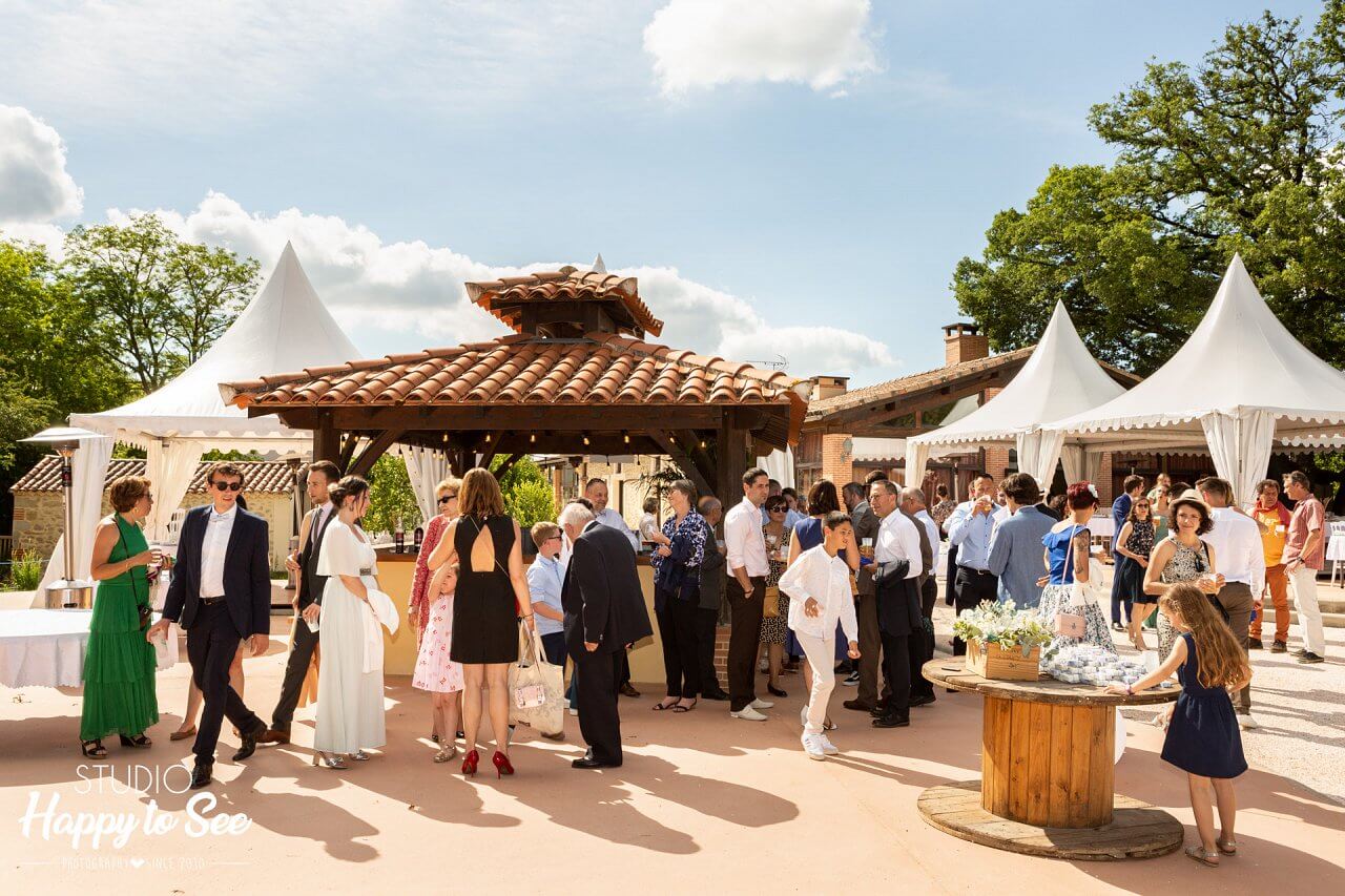 Aperitif dînatoire sur la place du village