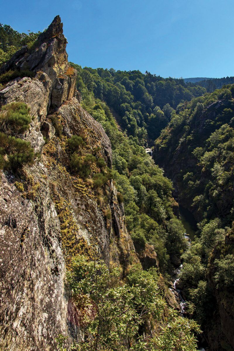 Gorges du Banquet proche Domaine du Koukano