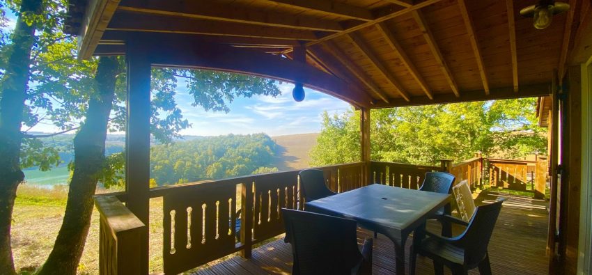 la vue de la terasse du charlay