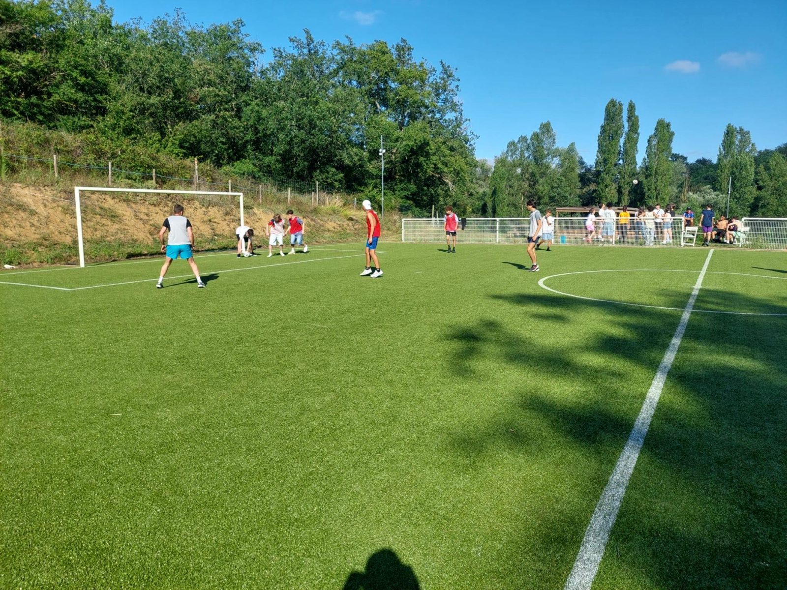 match de foot camping